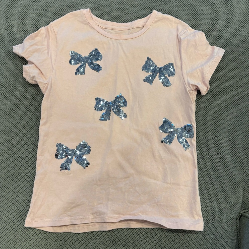 NWOT H&M Blush Pink Tshirt with Sequin Bows